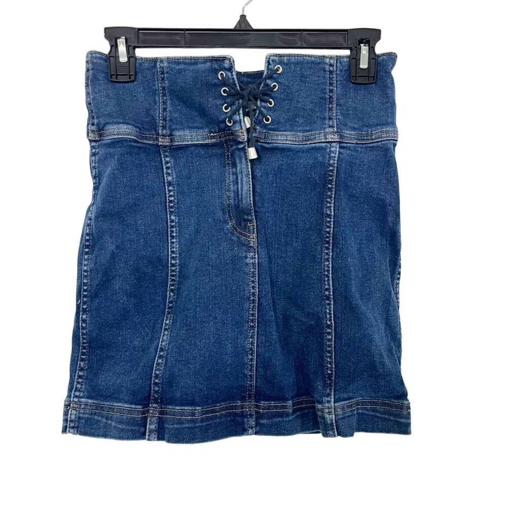 Free People Medium Wash Denim‎ Lace Up Corset Jean Skirt Mini Boho Indue Size 4